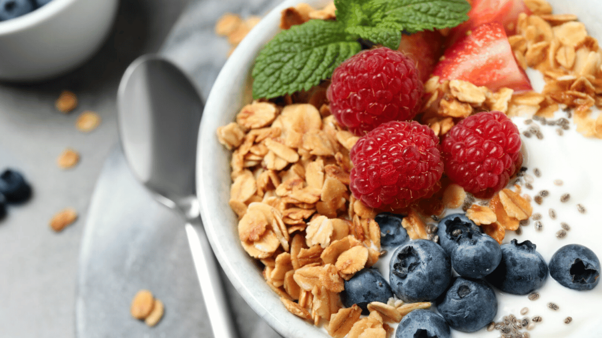 steady-energy-snack-habit